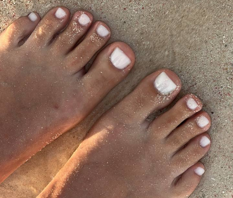 classc gel pedicure